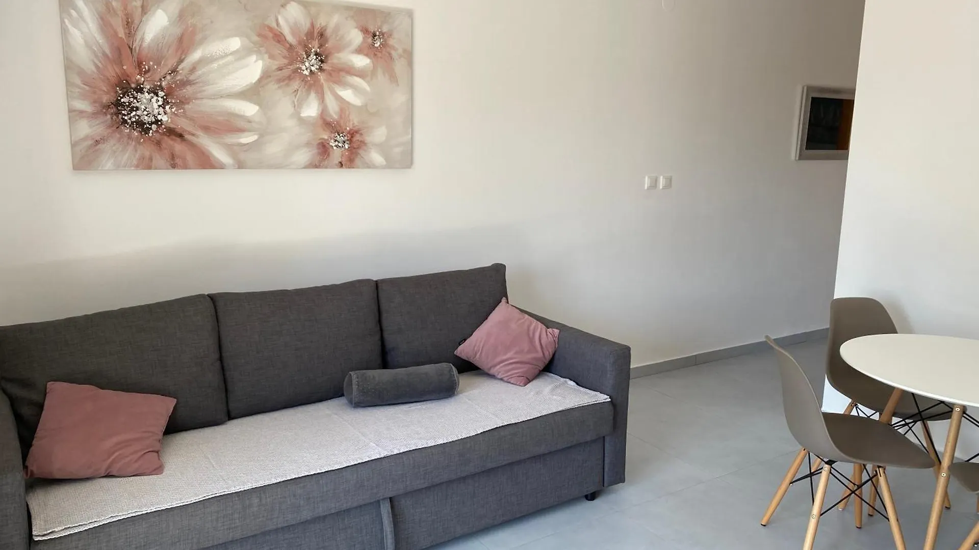 M A Apartments